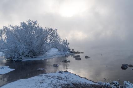 Красноярск. На берегу Енисея.