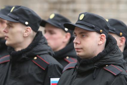 Архангельск. Призывники перед отправкой на службу.