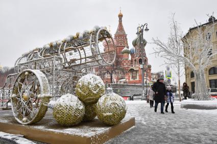 Москва.  Новогоднее оформление на