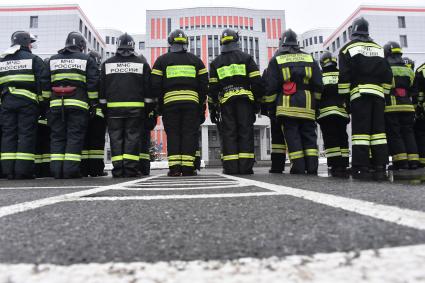 Москва. Церемония награждения победителей  Всероссийского фестиваля `Созвездие мужества`в Академии МЧС.