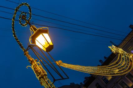 Санкт-Петербург.  Фонарь на Зеленом мосту.