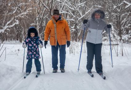 Пермь.  Во время лыжной прогулки в парке.