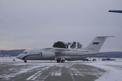 Екатеринбург. Аэропорт \'Кольцово\'. Транспортный самолет Ан-148-100Е заходит на посадку в аэропорту \'Кольцово\'. 2 самолета этой модификацие последние изготовленные и поставленные в ВКС по програме гособорнзаказа, прибыли в место постоянной дислокации в отдельном транспортном смешанном авиационном полку в Свердловской области