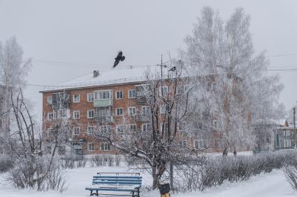 Красноярский край, Лесосибирск, поселок Новоенисейск. Одна из улиц поселка.