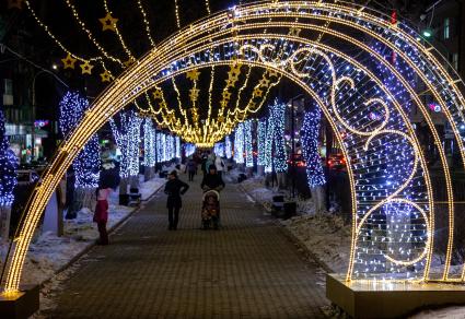 Пермь. Новогодняя иллюминация  в городе.