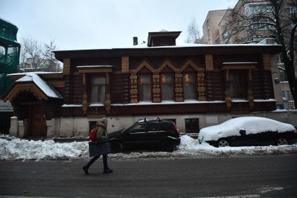 Москва.  Дом Пороховщикова в Староконюшенном переулке.