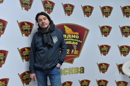Москва. Солист группы `Калинов мост` Дмитрий Ревякин на радио `Комсомольская правда`.