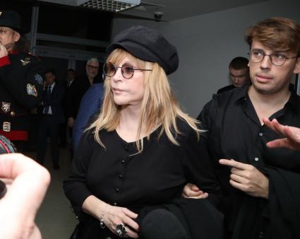 Диск 315. Телеведущий Максим Галкин певица Алла Пугачева