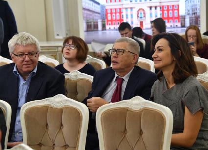 Москва. Главный редактор газеты `Комсомольская правда` Владимир Сунгоркин во время вручения премий в области журналистики в Мэрии Москвы.