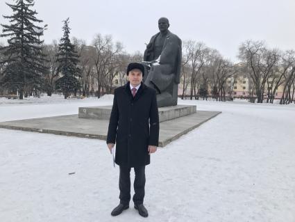 Республика Хакасия, Абакан. Глава Республики Хакасия Валентин Коновалов.