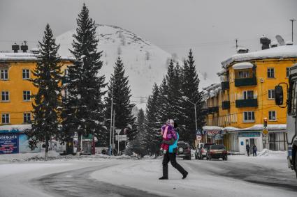 Казахстан, Алтай (Зыряновск). Вид на одну из улиц города.