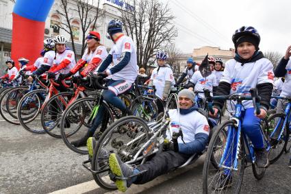 Крым, Симферополь. Участники во время празднования пятилетней годовщины воссоединения Крыма с Россией.