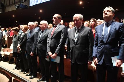 Москва. Министр энергетики Беларуси Владимир Семашко (второй справа) во время празднования 20-летнего юбилея единения Беларуси и России.