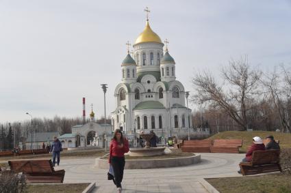 Москва.  Храм Преподобного Сергия Радонежского в Солнцево.