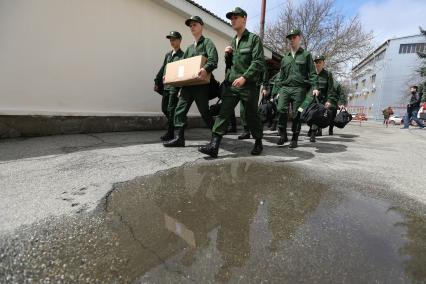 Ставрополь. Призывники на сборном пункте.