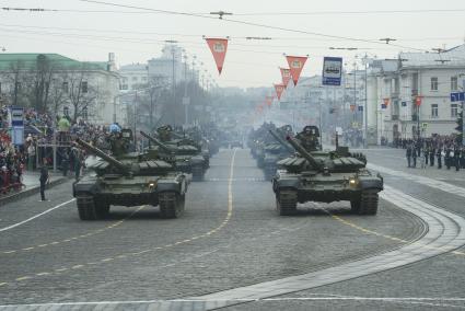 Екатеринбург. День Победы. Парад в честь 74-й годовщины победы в Великой Отечественной войны