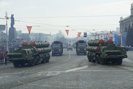 Екатеринбург. День Победы. Парад в честь 74-й годовщины победы в Великой Отечественной войны