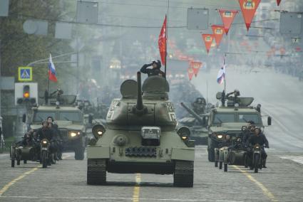 Екатеринбург. День Победы. Парад в честь 74-й годовщины победы в Великой Отечественной войны