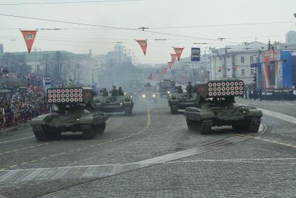 Екатеринбург. День Победы. Парад в честь 74-й годовщины победы в Великой Отечественной войны