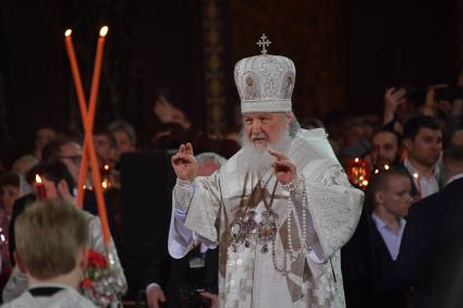 Москва. Патриарх Московский и всея Руси Кирилл во время праздничного пасхального богослужения в храме Христа Спасителя.