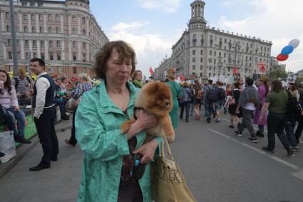 Москва. Участники акции `Бессмертный полк` на Тверской улице.