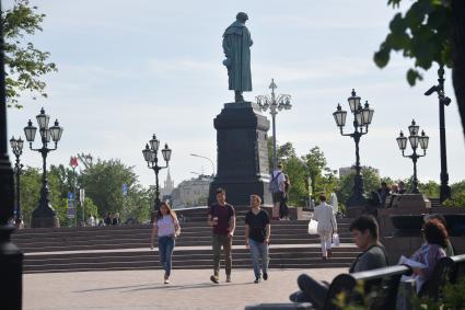 Москва.  Памятник Александру Пушкину.