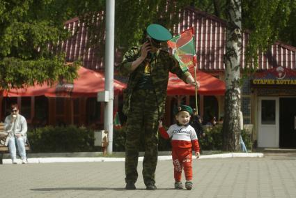 Екатеринбург. Празднование дня пограничника в ЦПКиО им. Маяковского