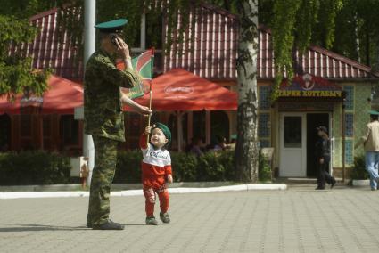 Екатеринбург. Празднование дня пограничника в ЦПКиО им. Маяковского