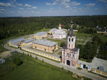 Московская область, Новофедоровское. Вид сверху на Троице-Одигитриевскую  Зосимову пустынь.