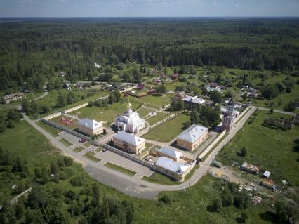 Московская область, Новофедоровское. Вид сверху на Троице-Одигитриевскую  Зосимову пустынь.