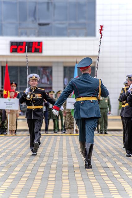 Московская область.  Выступление военных оркестров во время церемонии открытия  V Армейских международных игр-2019.