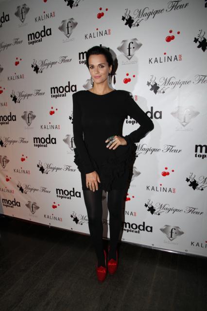 Диск353. Ресторан Kalina Bar. Вручение премии Topical Style Awards-2013. На снимке: певица Слава (Анастасия Сланевская)