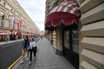 Москва. Вид на Ветошный переулок.