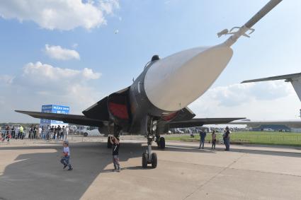 Московская область.  Эксперементальный одноместный самолет Су-47 на Международном авиационно-космическом салоне МАКС-2019.