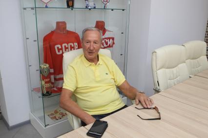 Диск 363 советский хоккеист Александр Мартынюк