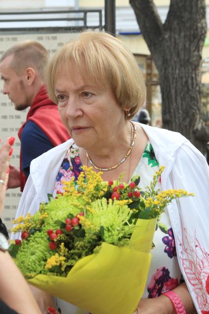 Диск356. Московский театр ШКОЛА СОВРЕМЕННОЙ ПЬЕСЫ. Открытие 31-го театрального сезона. 2019. На снимке: актриса Елена Санаева