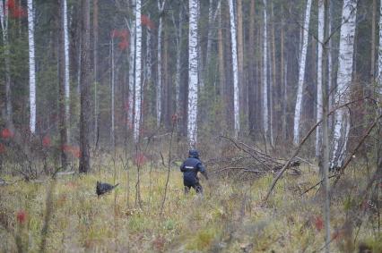 Екатеринбург. Поиски пропавшей Ксении Каторгиной.  Девушка пропала во время продажи автомобиля, позже ее тело было найдено в колодце, а убийцы арестованы