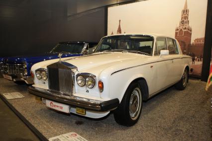 Диск 363 дорогой ретро автомобиль Роллс Ройс серебряная Тень 2 Rolls Royce Silver Shadow 2