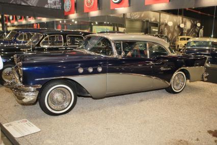 Диск 363 американский ретро автомобиль Бьюик спешл Buick Special 1950 1955 годы