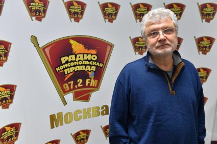 Москва. Писатель Юрий Поляков на радио `Комсомольская правда`.