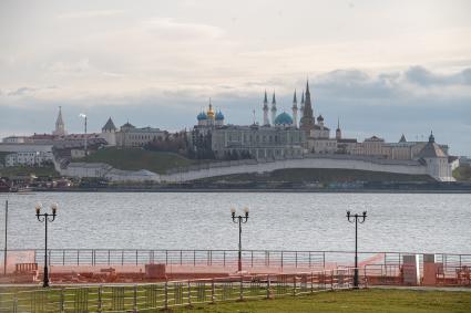 Казань. Вид на Казанский Кремль.