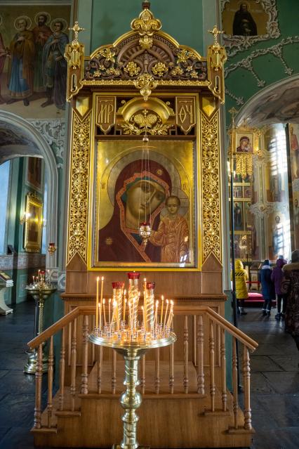 Казань.  Икона Казанской Божией Матери в  Благовещенском собореКазанского Кремля.