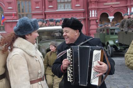 Москва. Участники торжественного марша, посвященного 78-й годовщине военного парада 1941 года, на Красной площади.