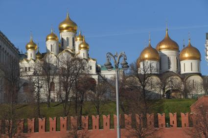 Москва. Вид на Московский Кремль.