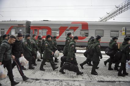 Екатеринбург. Отправка призывников в армию.