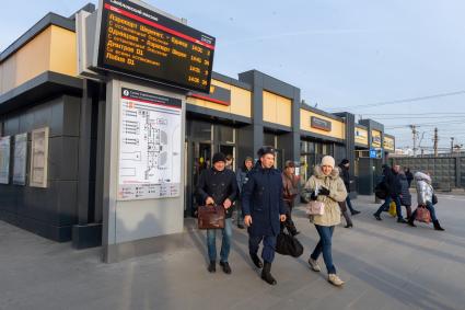 Москва. Расписание  движения поездов МЦД Московского центрального диаметра на Савеловском вокзале.