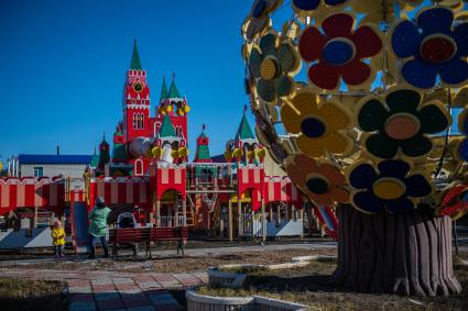 Магаданская область, Палатка. Детский  игровой городок.