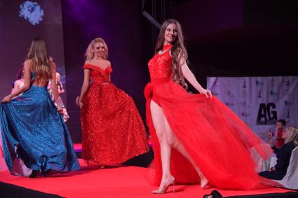 Москва. Участницы финала конкурсов красоты `Российская красавица 2019`, `Топ Модель России 2019`, `Топ Модель PLUS2019`.