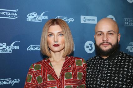 Диск374. Кинотеатр КАРО 11 ОКТЯБРЬ. Премьера фильма АВАНПОСТ. 2019. На снимке: режиссеры Дина Штурманова и Егор Баранов