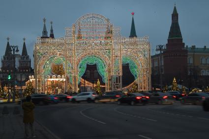 Москва.  Фестиваль `Путешествие в Рождество` на Манежной площади.